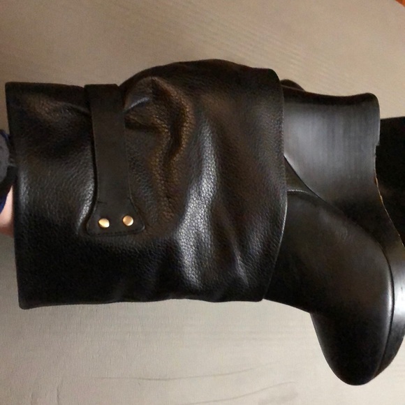 Booties - Picture 4 of 4